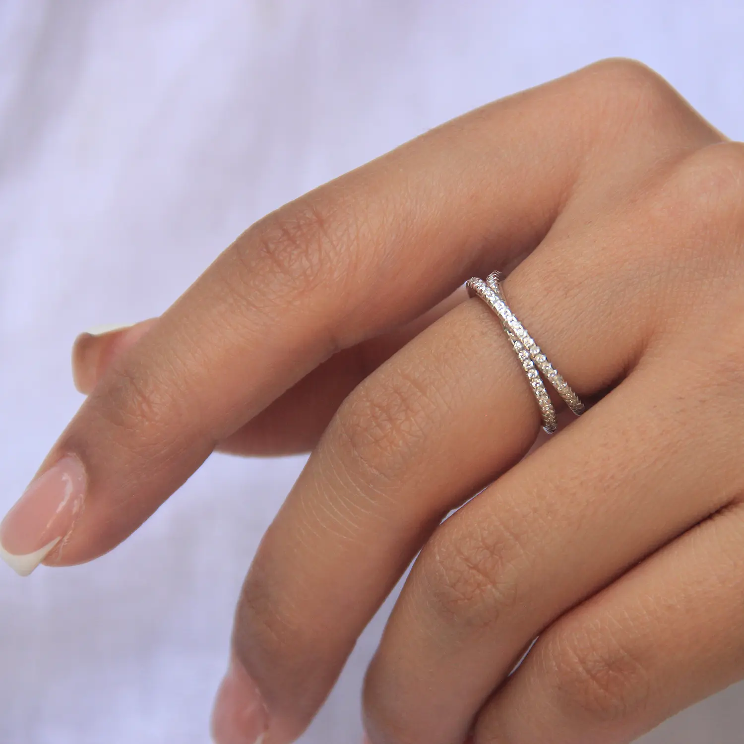 webp-1 انگشتر نقره زنانه جی تی ای (GTA) مدل ضربدری - تصویر 1